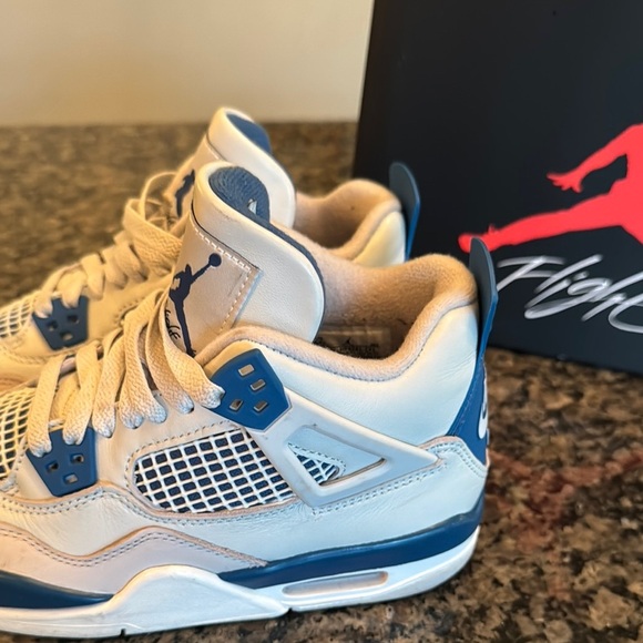 Air Jordan retro 4 Military blue Sneakers Womens 7 or 4.5 Youth EUC - Picture 8 of 17
